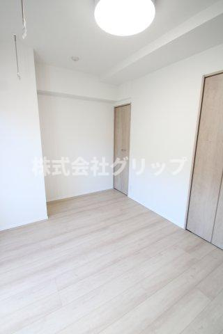 LUMEED横濱戸部の洋室