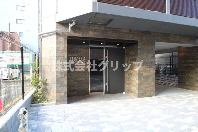 LUMEED横濱戸部のエントランス