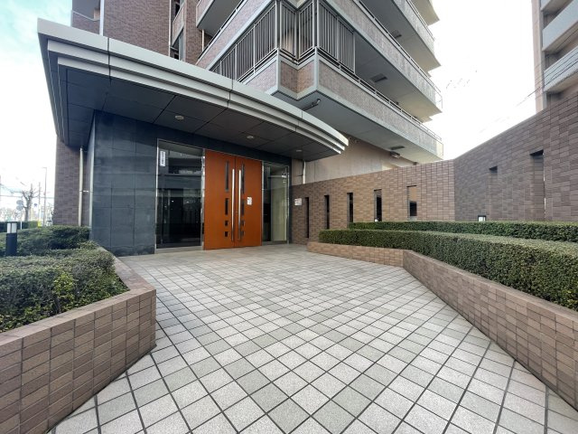 エバーライフ羽犬塚弐番館のエントランス