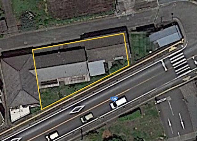 菊池市隈府　古家付売地の周辺|南側県道（325号）、北側市道（菊池北原線）の2方道路になります。