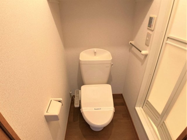 【トイレ】 | 設備・仕様は号室により異なる為、現況を優先致します。