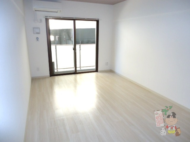 ＬＳＴ岩田町の居間・リビング