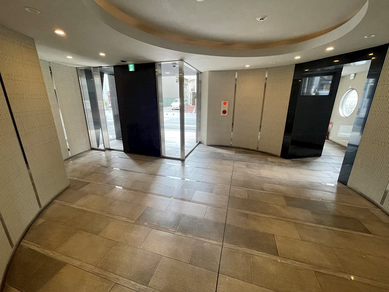 大阪市西区立売堀５丁目の賃貸マンションのロビー
