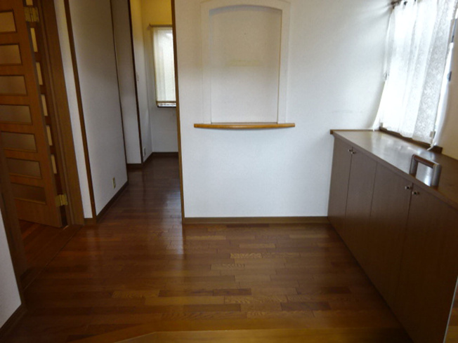 【玄関】 | 清水町伏見 中古住宅 EH05462 | 清水町伏見　玄関ホール