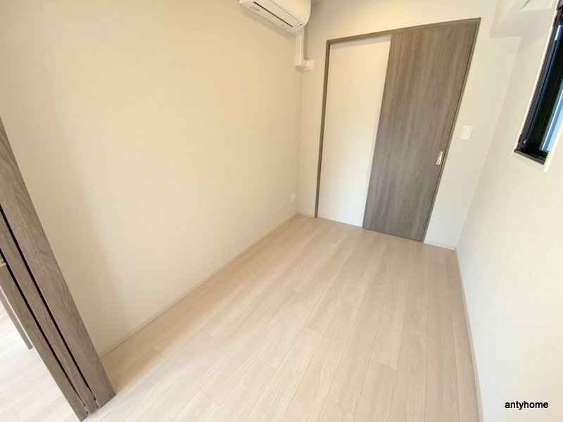 シーズンフラッツ新大阪　仲介手数料無料の寝室