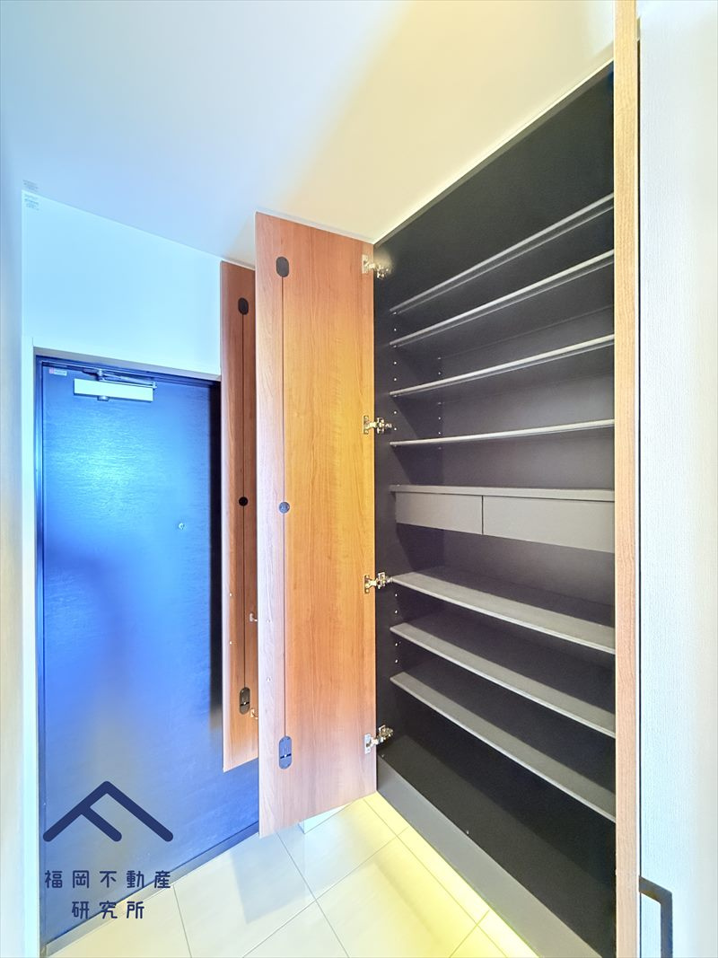 パークアソシア大野城駅前の玄関