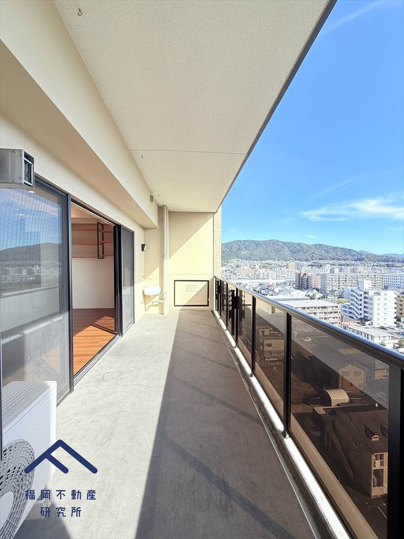 パークアソシア大野城駅前のバルコニー