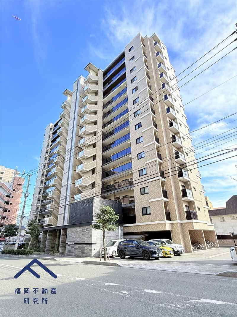 パークアソシア大野城駅前の外観