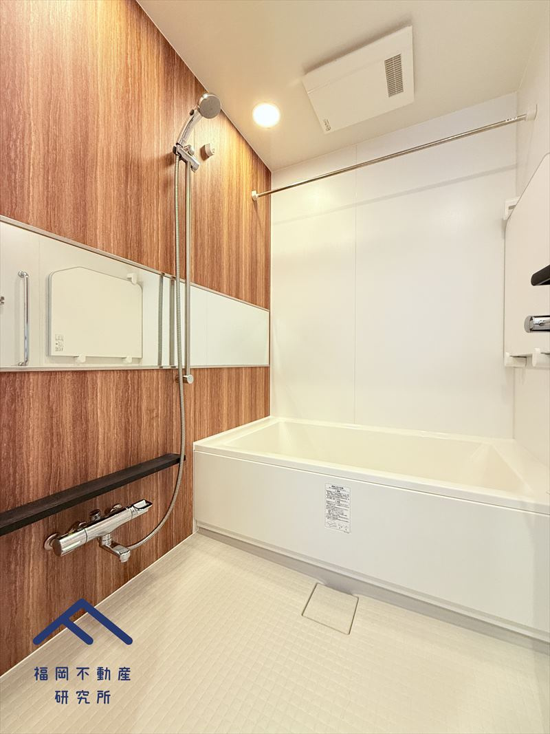 パークアソシア大野城駅前の浴室