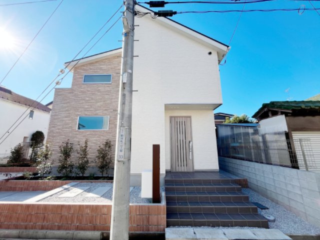 祝　成約済み　八王子市　散田町　新築戸建ての外観|耐震等級３の地震に強い新築戸建てです。～仲介手数料無料☆八王子ひなた不動産～八王子市散田町　新築戸建て
