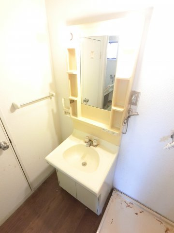 【独立洗面台】