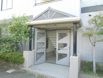 【エントランス】 | ニュー・トリヴァンベール