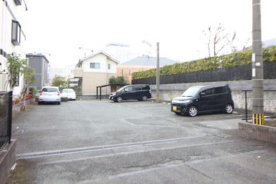 【駐車場】 | ニュー・トリヴァンベール