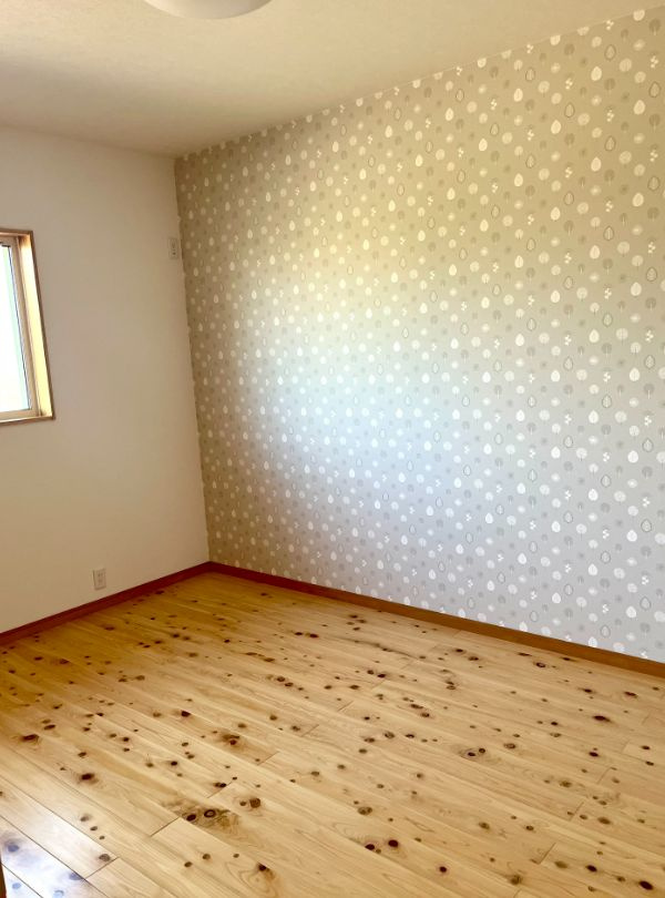 都城市蓑原町の新築一戸建の洋室