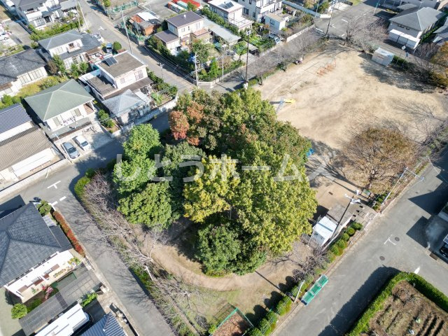 益城町辻の城中古住宅の周辺|物件のすぐ隣は広い辻の城公園があります