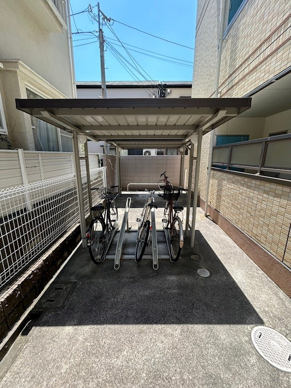 西宮市宮西町の賃貸マンションの外観