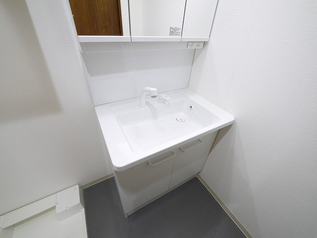 クレアール郡山Ⅰの独立洗面台|独立洗面台です