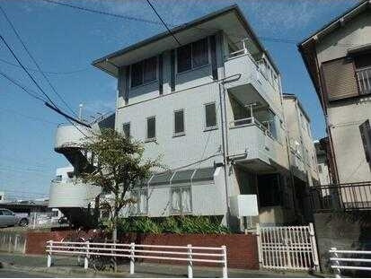 第2コスモパレス富士見の外観