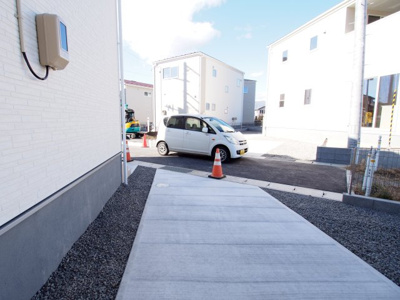 【駐車場】 | Livele Garden.S　太平寺久保　３号棟