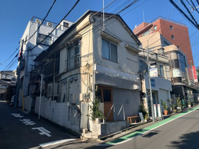 【外観】 | 山下荘 | 参宮橋駅徒歩1分の好立地。