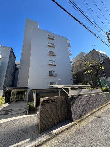 メゾン代々木の外観|メゾン代々木