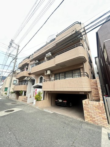 ベルトピア六甲の外観