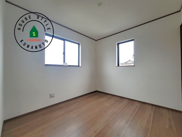 菊池市西寺第1-8棟（G号棟）の子供部屋|穏やかな光が差し込む室内には、穏やかな時間が流れます。