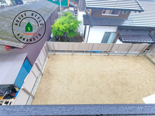 菊池市西寺第1-8棟（H号棟）の展望|窓から緑が見える物件も魅力的です。