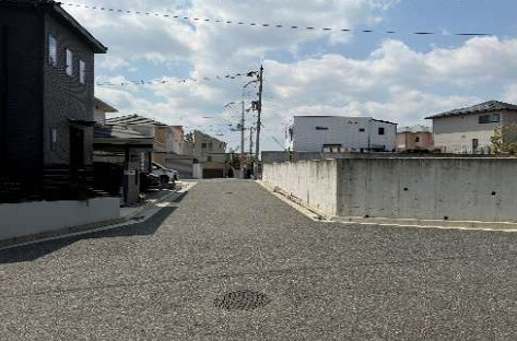 高塚町　売土地の前面道路含む現地写真