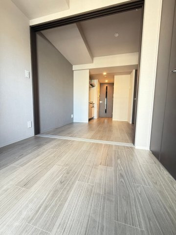 【洋室】 | Dimora靭公園