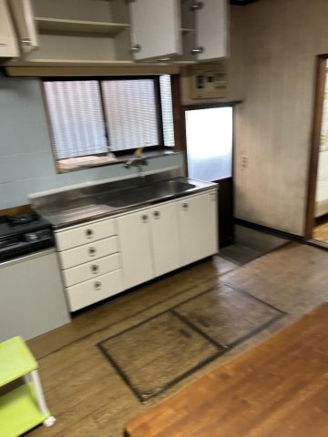 ★津市稲葉町の11LDK戸建★のキッチン