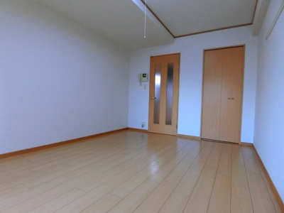 【寝室】 | エテルノソーレ