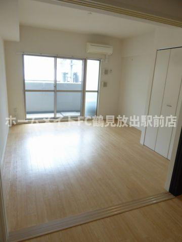 大阪市城東区鴫野西１丁目の賃貸マンションの洋室