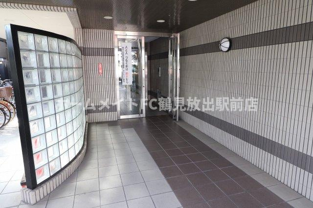 大阪市鶴見区横堤５丁目の賃貸マンションのエントランス