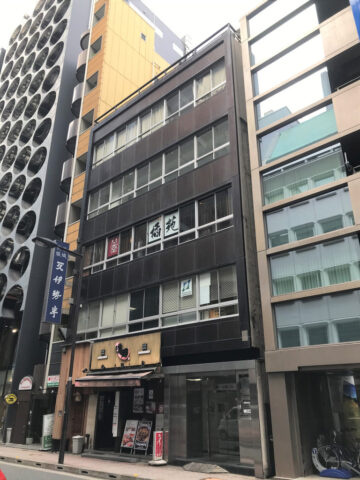 第一文成ビル 4階