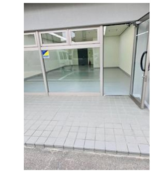 サンロイヤル栗東の外観