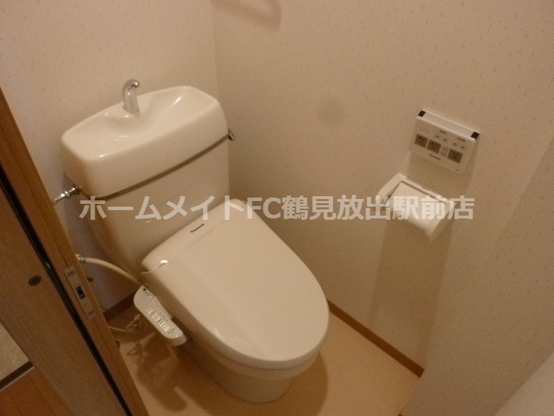 東大阪市森河内西２丁目のアパートのトイレ
