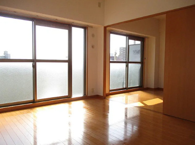 【居間・リビング】 | レフィナード・パティオ