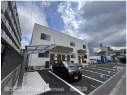 アイリスパレスの外観