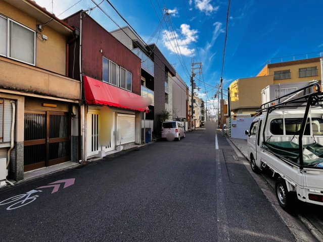 西院寿町の前面道路含む現地写真|お仕事終わりからのご来店も大歓迎！
お客様のご都合に合わせてご対応させて頂きます！
