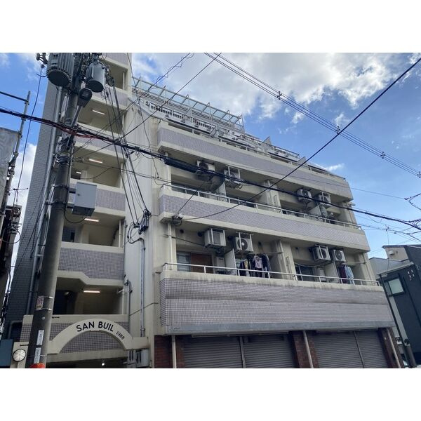 大阪市生野区勝山北１丁目の店舗一部の外観