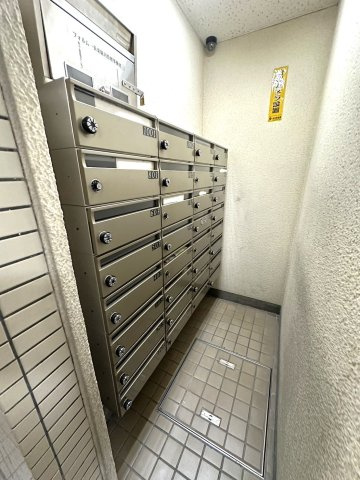 ◆１１階建て最上階＆南東角部屋の４ＬＤＫ◆２０２４年５月リフォーム済みの美室◆フォルム一条東堀川のその他共用部分|集合ポスト