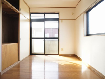 【寝室】 | アップルガーデンＣ | 清潔感のあるきれいな洋間です♪