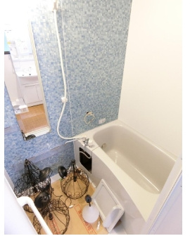 伏見区日野谷寺町　店舗戸建ての浴室