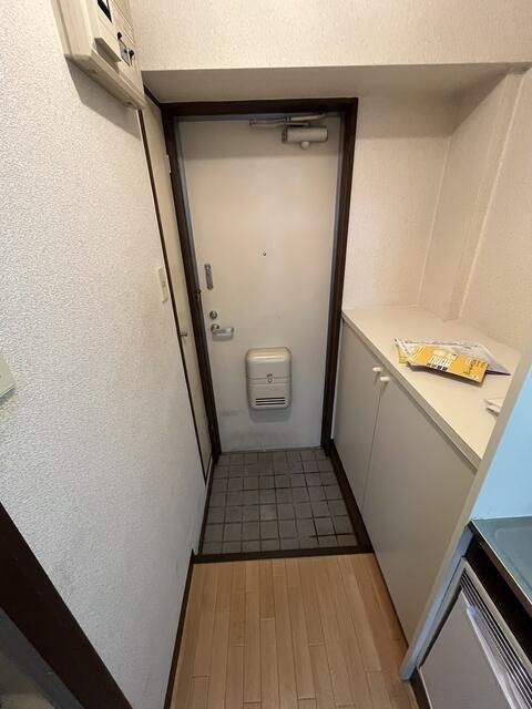 第三ＭＫビルの玄関