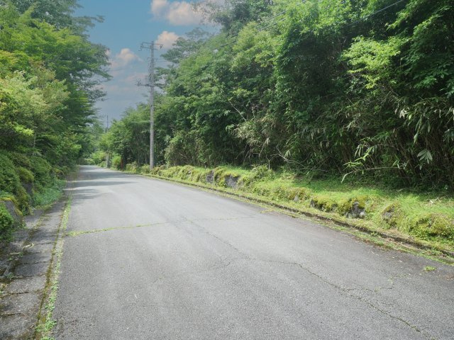 富士急十里木高原別荘地⑫　あしたかの前面道路含む現地写真