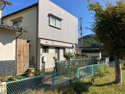 【前面道路含む現地写真】 | 鳥取市卯垣4丁目中古戸建て