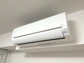 【冷暖房・空調設備】 | パールハイム宮前平 | エアコン１基、新規設置済です。