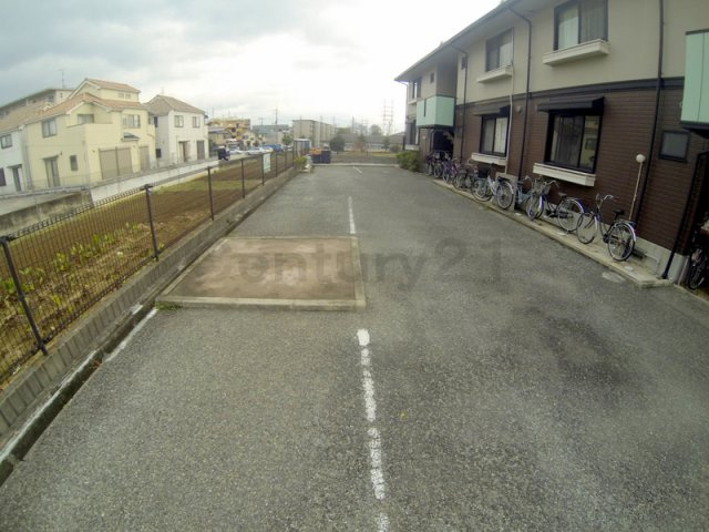 【駐車場】 | ウエストハイム