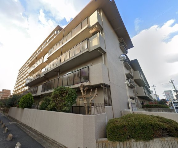 藤和奈良ハイタウン２号棟の外観